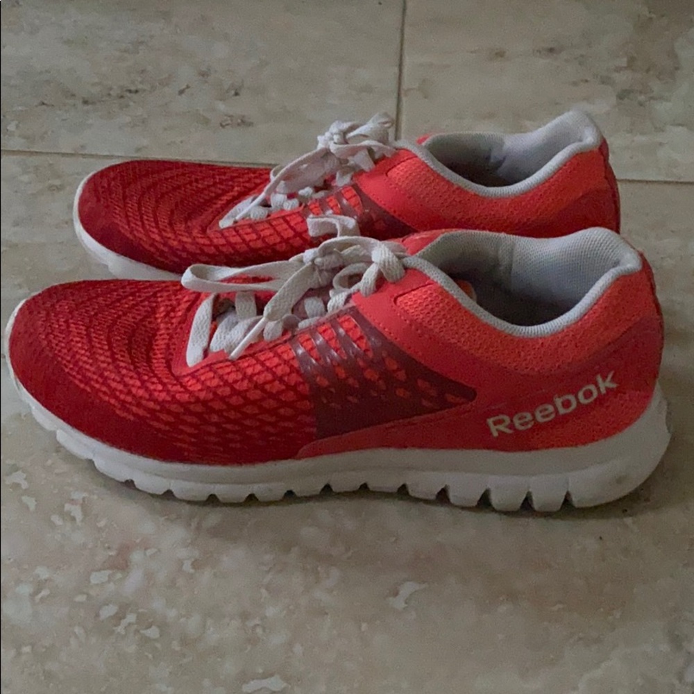 Reebok red running shoes